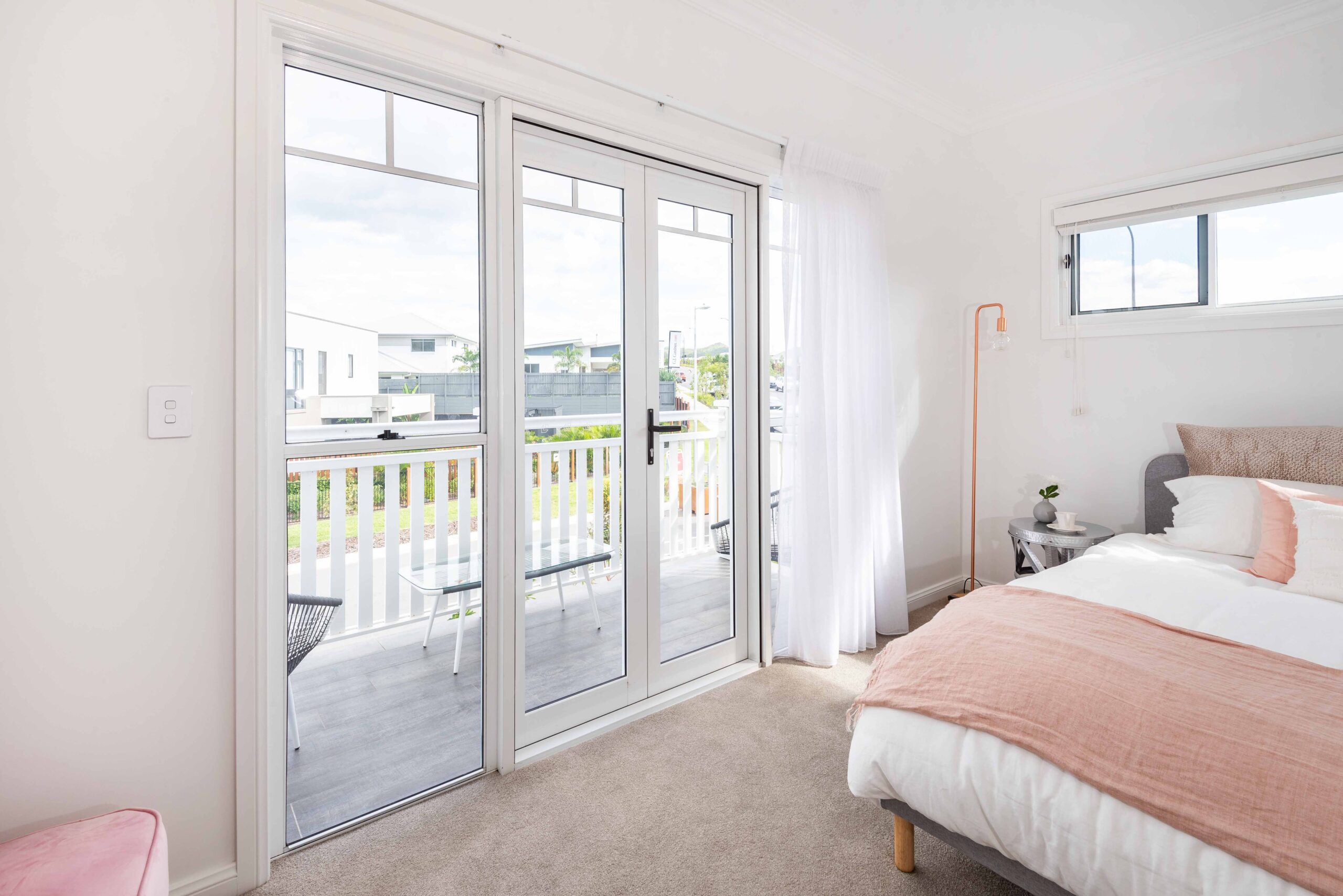 Double_Hung_windows_Residential_Series_514_b_lr