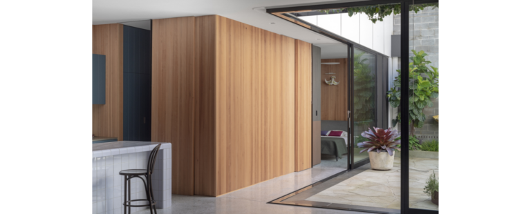 Feature208_Villa_Carmelina_704_Image_Hero