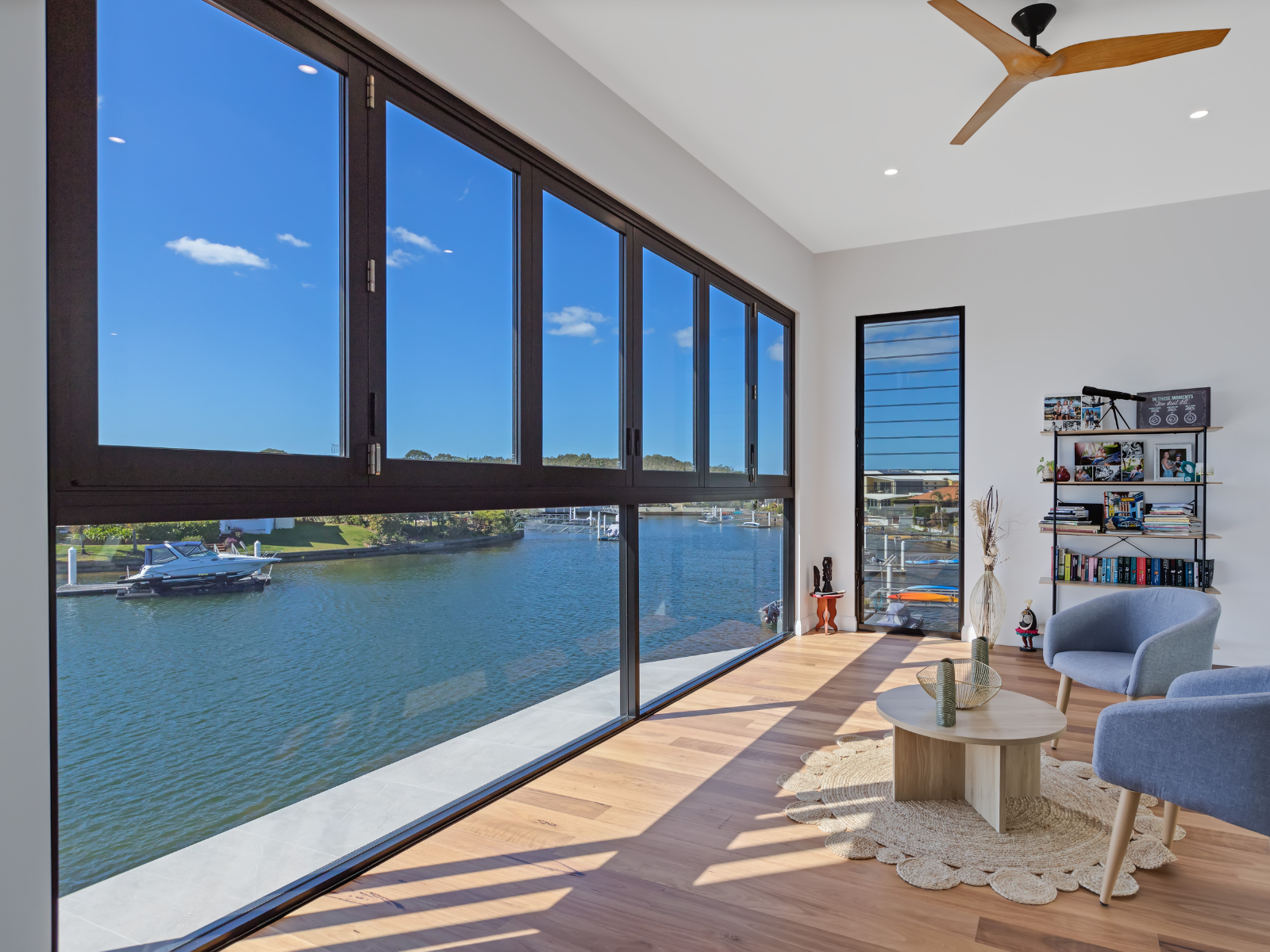 Feature210_Olive_Tree_House_618_Image2