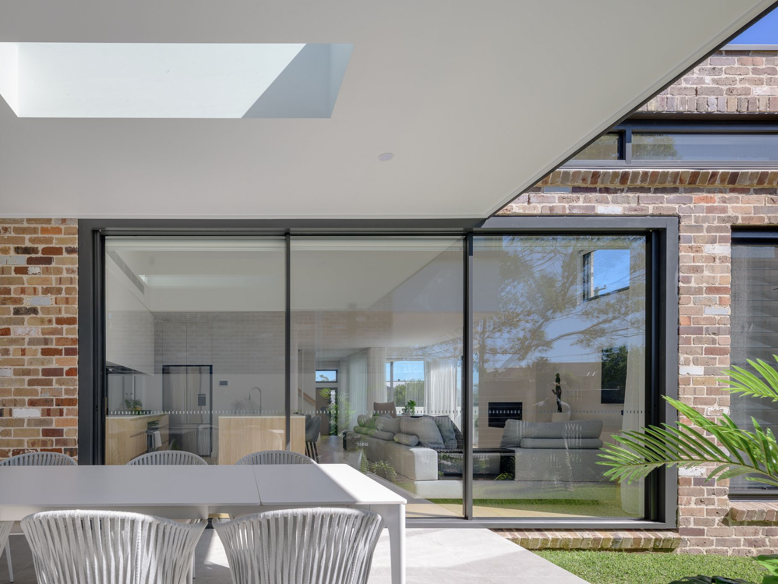 Feature212_Arcadia_Duplex_Series759_Image6