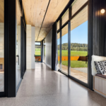 Feature225_Lodge_Farmhouse_Series424_Image2