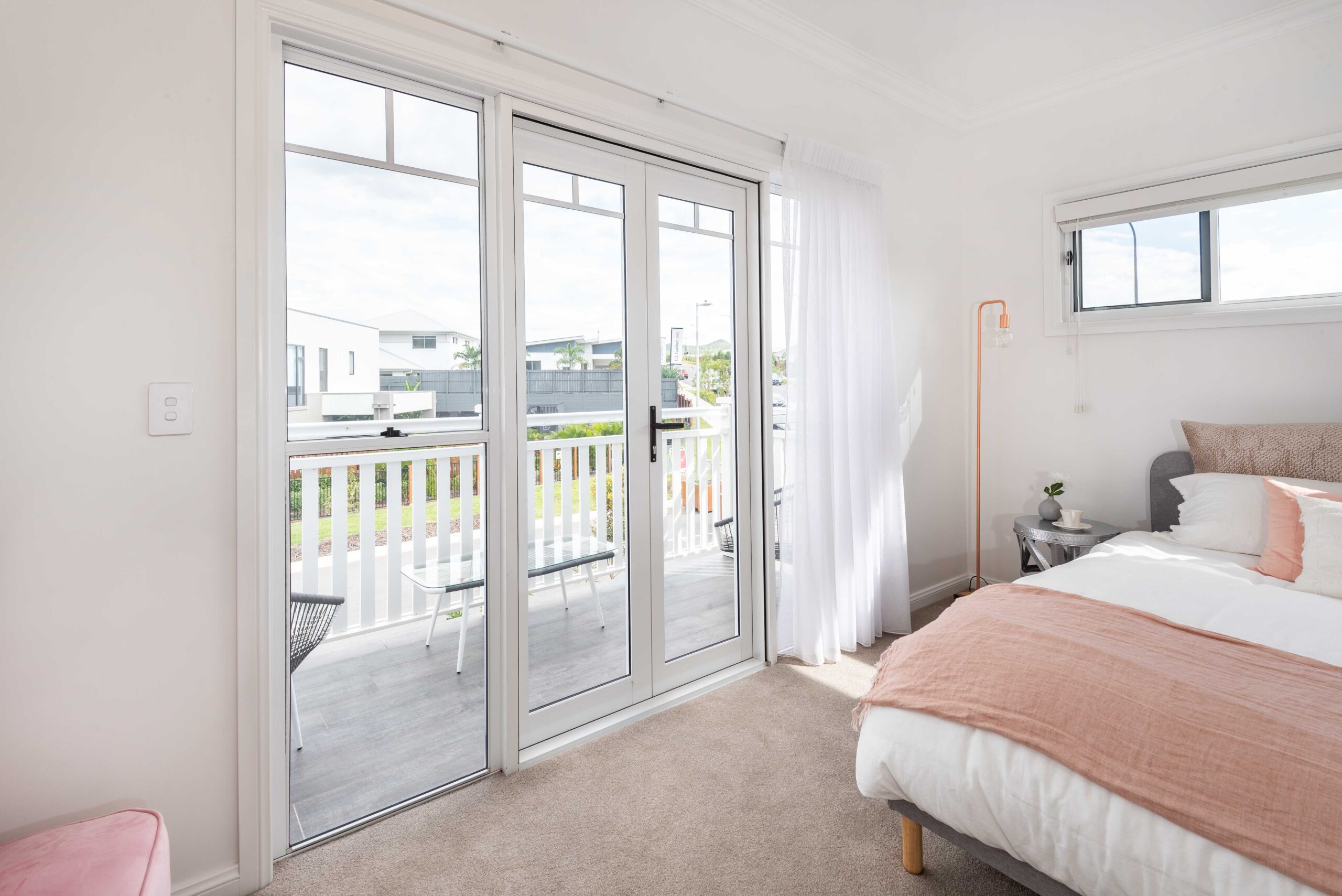 Hinged_Door_Residential_549