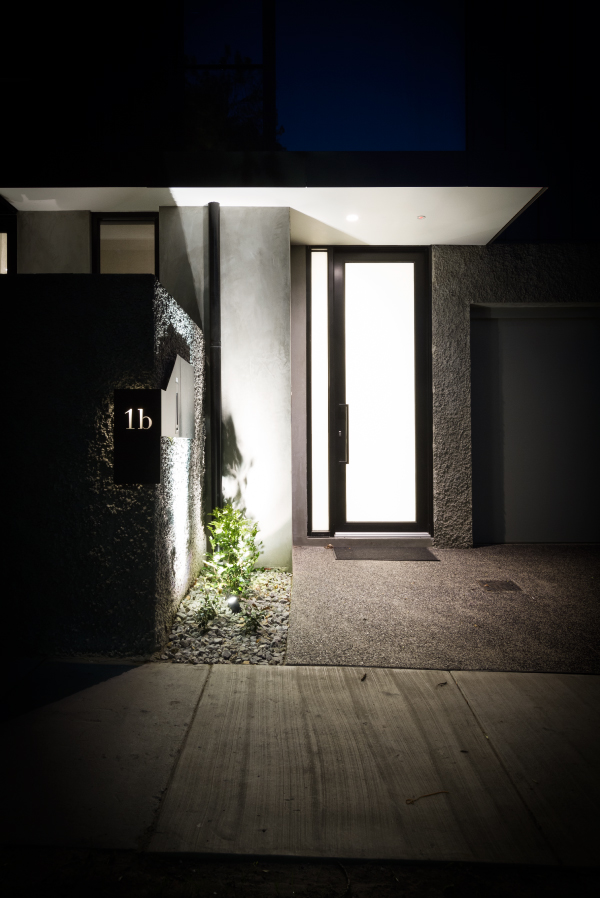 feature-65-gallery-two