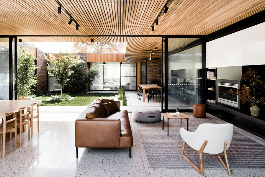 feature_128_gallery_two