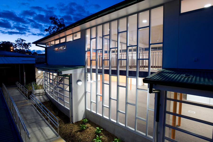 feature_19_gallery_one_colour