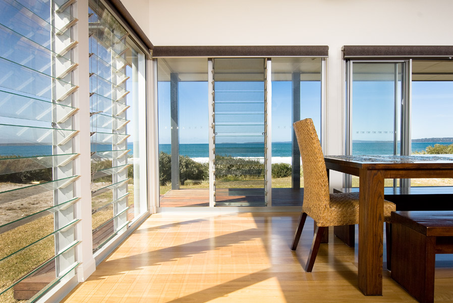 feature_3_gallery_one_colour