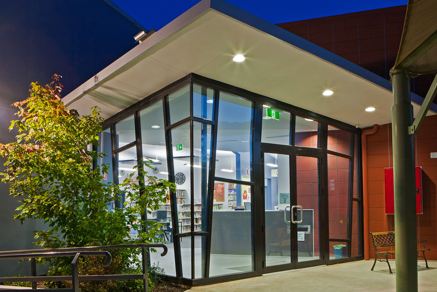 feature_40_gallery_two_colour